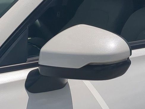 New 2027 Honda HR-V EX-L image 10