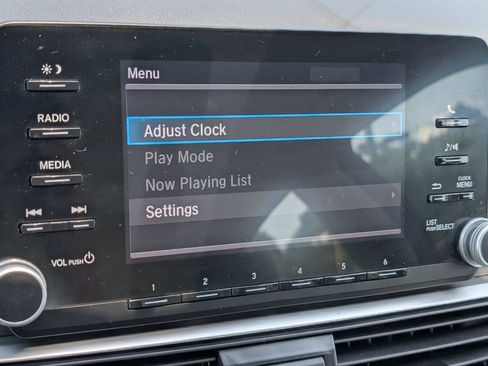 Used 2020 Honda Accord LX image 17