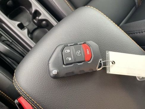 New 2026 Jeep Gladiator Sport AWD/4WD image 49