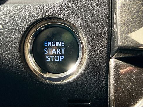 Used 2020 Toyota 4Runner TRD Pro AWD/4WD image 23