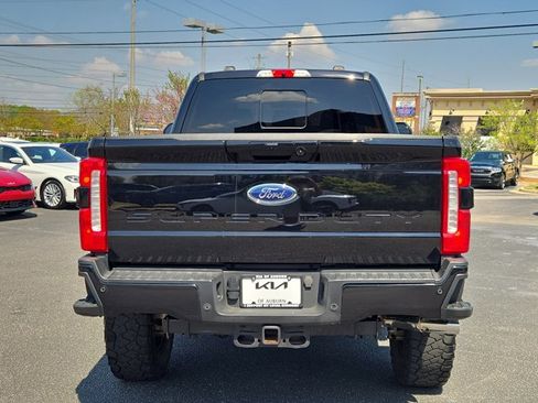 Used 2024 Ford F250 Lariat w/ Lariat Ultimate Package AWD/4WD image 8