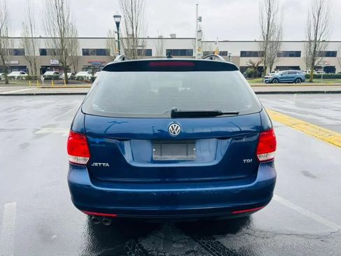 Used 2012 Volkswagen Jetta TDI FWD image 4