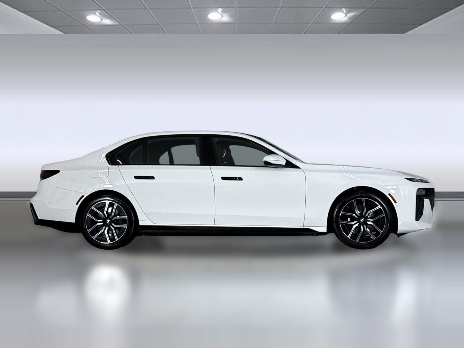Used 2026 BMW i7 xDrive60 w/ M Sport Package RWD image 8