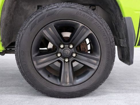 Used 2017 RAM 1500 Sport w/ Sublime Green Sport Package image 29