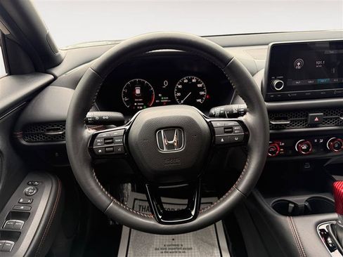 Used 2024 Honda HR-V Sport image 12