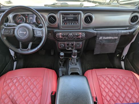 Used 2022 Jeep Gladiator Sport AWD/4WD image 14