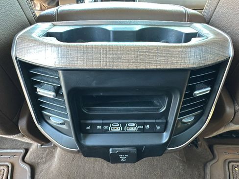 Used 2024 RAM 1500 Limited image 25