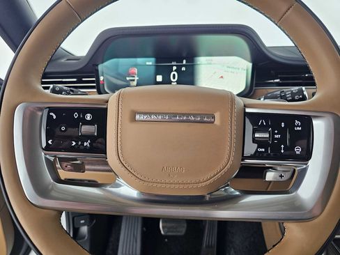New 2026 Land Rover Range Rover Long Wheelbase SE AWD/4WD image 24