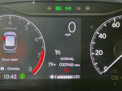 Used 2023 Honda HR-V EX-L image 12