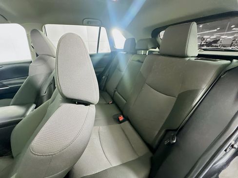 Used 2024 Toyota RAV4 XLE FWD image 26