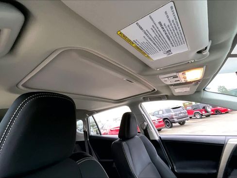 Used 2014 Toyota RAV4 XLE image 12