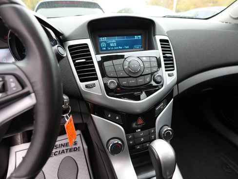 Used 2013 Chevrolet Cruze LT w/ All-Star Edition image 17