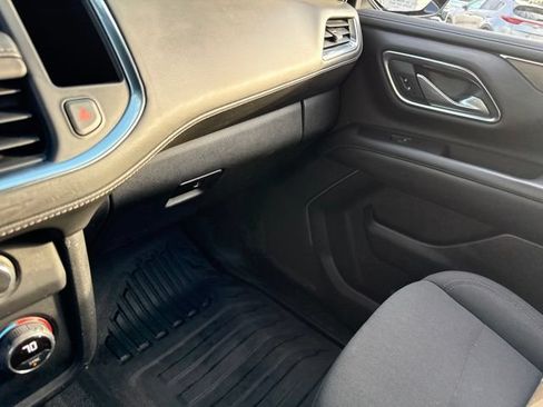 Used 2022 Chevrolet Tahoe 4WD w/ Remote Keyless Entry Package image 33