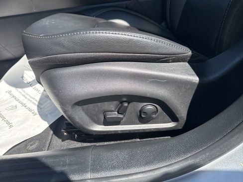 Used 2025 Jeep Compass Limited AWD/4WD image 36