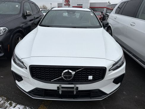 Used 2024 Volvo V60 T8 Polestar w/ Protection Package image 3