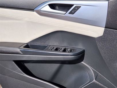 Used 2025 Volkswagen Taos SE