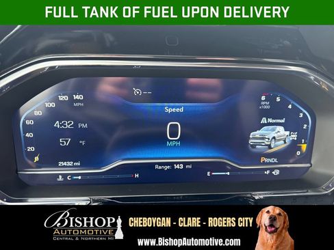Used 2024 Chevrolet Silverado 1500 LT AWD/4WD image 2