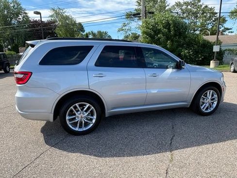 Used 2024 Dodge Durango GT AWD/4WD image 6