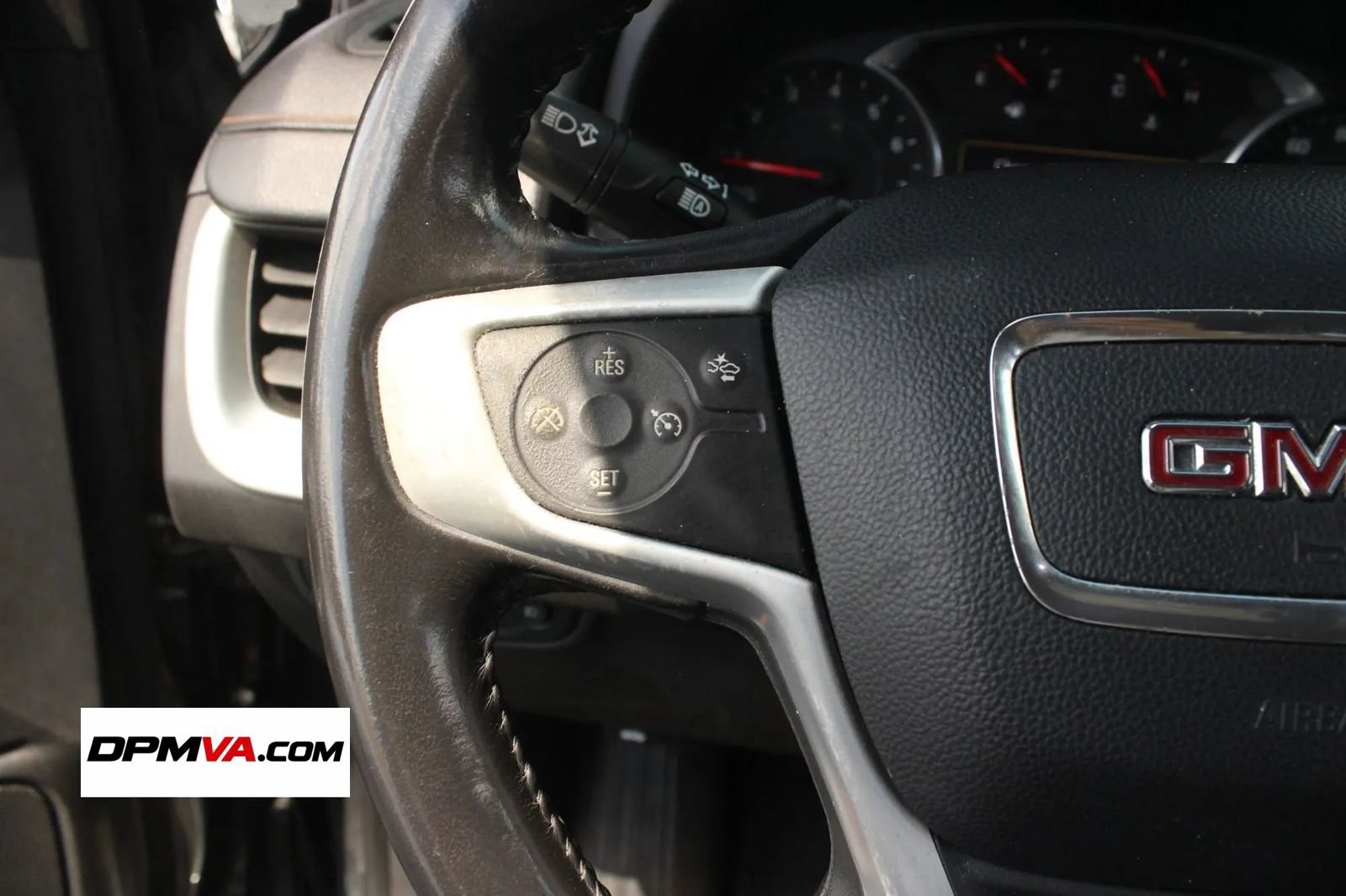 Used 2020 GMC Terrain SLT FWD image 27
