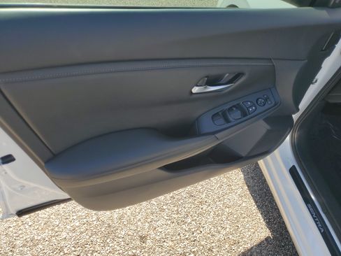 Certified 2024 Nissan Sentra SV w/ All-Weather Package FWD image 14