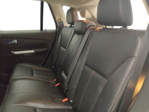 Used 2014 Ford Edge Limited FWD image 18