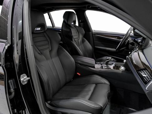 Used 2022 BMW M5 w/ Executive Package image 33