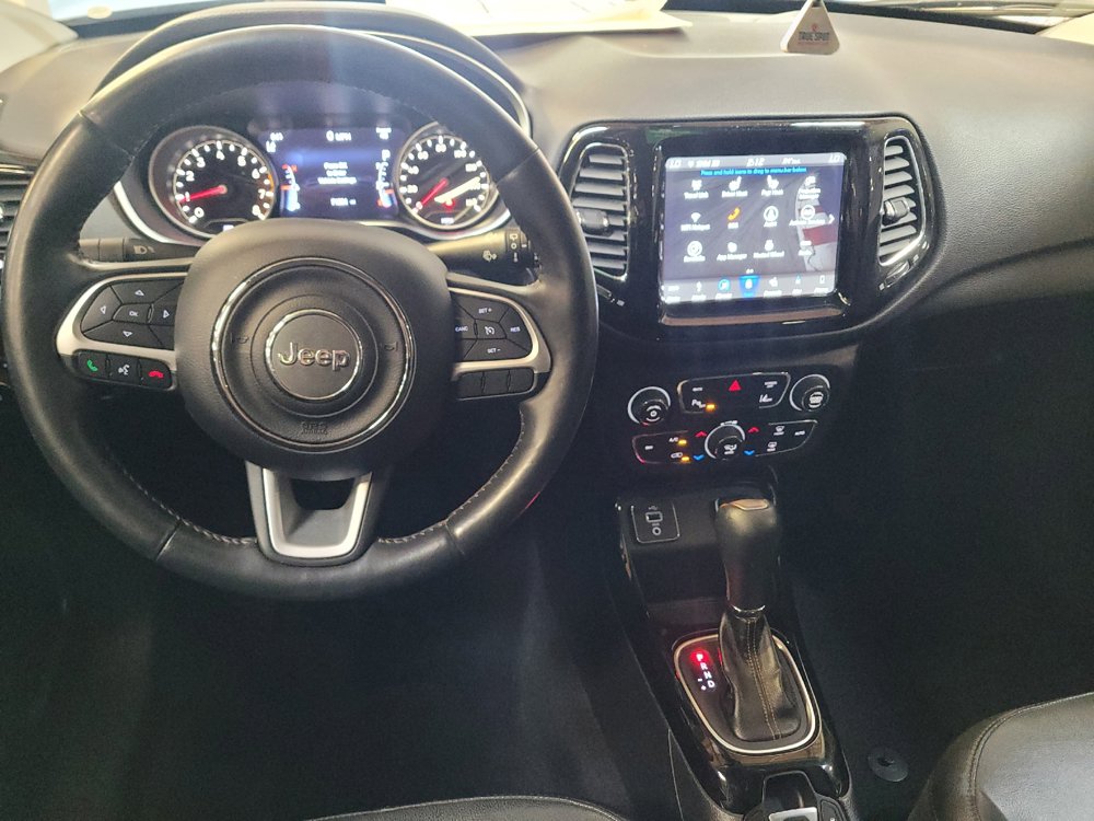 Used 2018 Jeep Compass Limited w/ Navigation Group FWD image 22