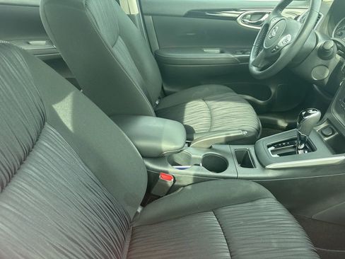 Used 2019 Nissan Sentra SV image 14