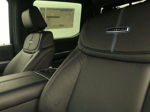 New 2026 Ford F350 Platinum w/ FX4 Off-Road Package image 19