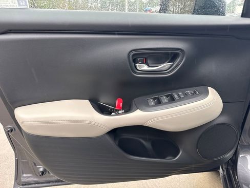 New 2026 Honda HR-V LX image 12
