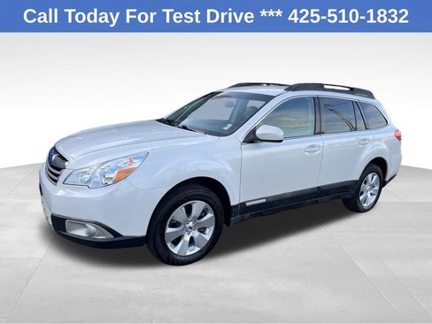 Used 2012 Subaru Outback 3.6R Limited AWD/4WD image 2