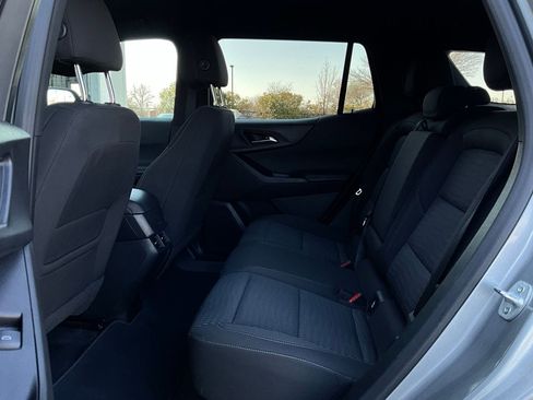 Used 2025 Chevrolet Equinox LT image 11