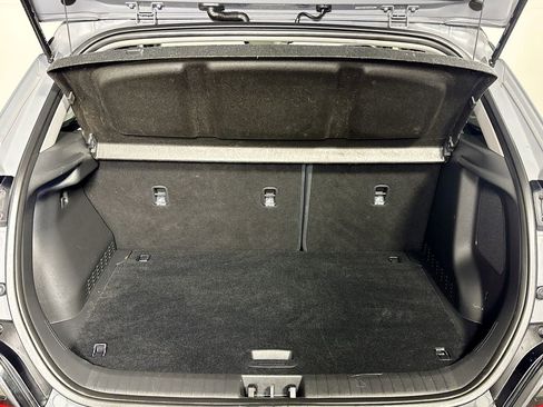 Used 2023 Hyundai Kona Limited image 22