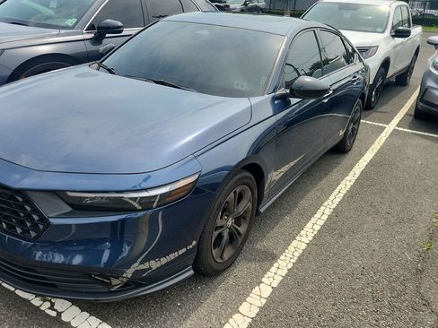 Used 2025 Honda Accord SE image 1
