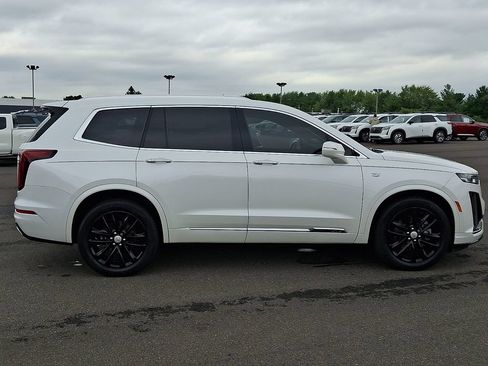 Used 2020 Cadillac XT6 Premium Luxury AWD/4WD image 8
