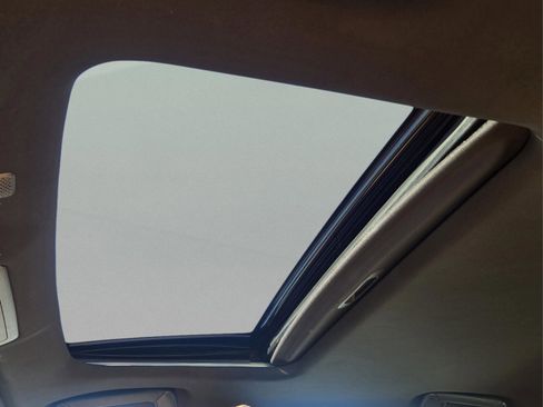 Used 2025 Lexus IS 350 F Sport image 27