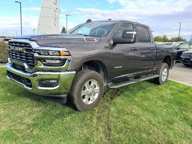 Used 2026 RAM 2500 Big Horn AWD/4WD image 6