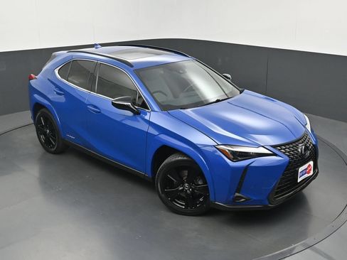 Used 2021 Lexus UX 250h w/ Premium Package AWD/4WD image 31