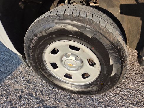 Used 2018 Chevrolet Colorado W/T image 8