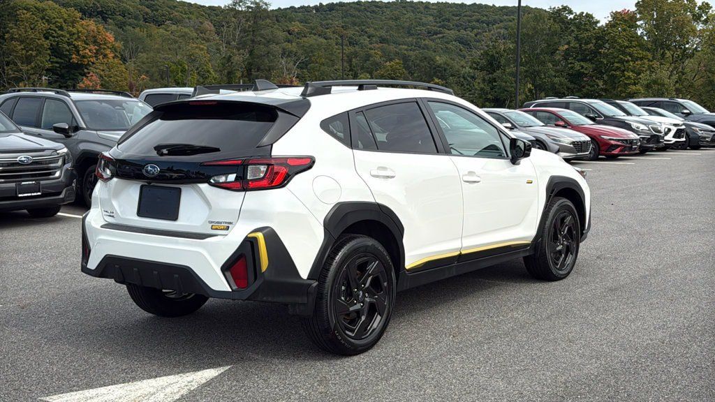 Used 2025 Subaru Crosstrek 2.5i Sport AWD/4WD image 4