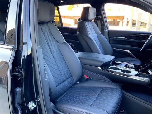 New 2026 Cadillac Escalade IQ Luxury 1 image 36