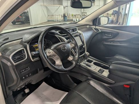 Used 2018 Nissan Murano SL AWD/4WD image 13