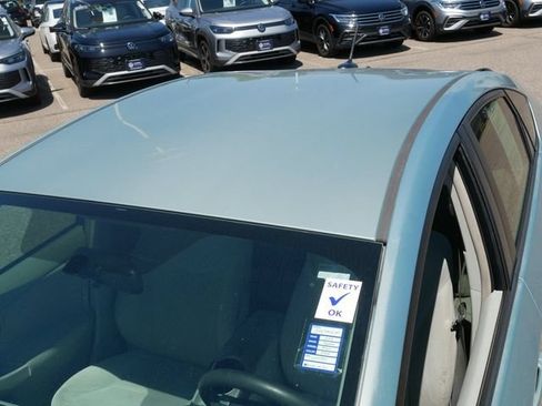 Used 2013 Toyota Prius Three FWD image 11