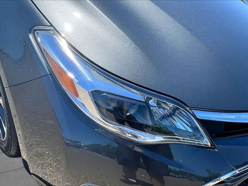 Used 2017 Toyota Avalon XLE w/ All Weather Liner Package FWD image 27