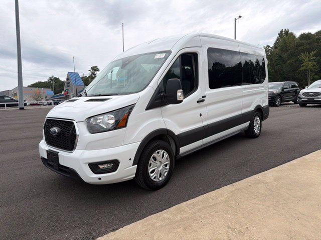 Used 2025 Ford Transit 350 XLT RWD image 3