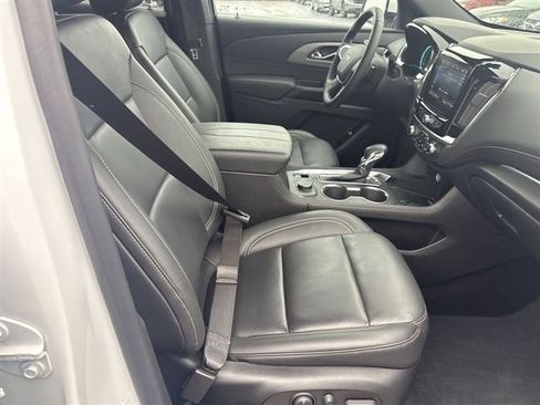 Certified 2023 Chevrolet Traverse LT w/ Midnight/Sport Edition image 26