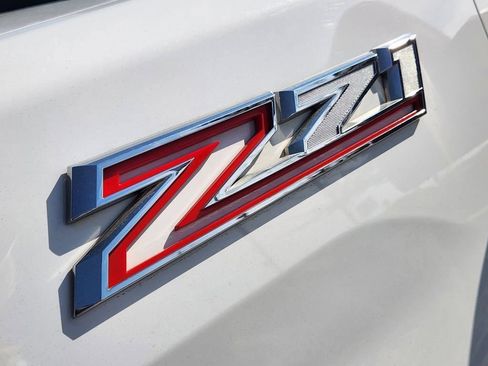 Used 2021 Chevrolet Silverado 3500 LT w/ Convenience Package AWD/4WD image 10