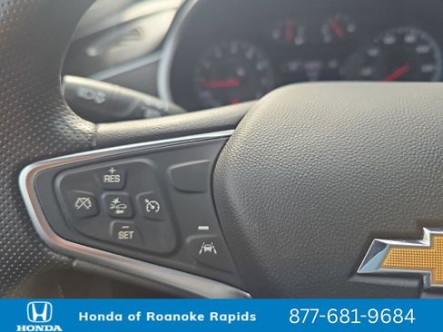 Used 2024 Chevrolet Malibu LT FWD image 25