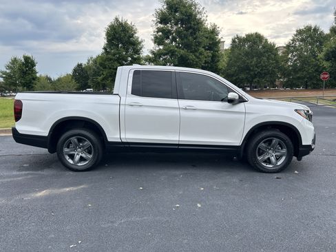 Used 2023 Honda Ridgeline RTL image 10