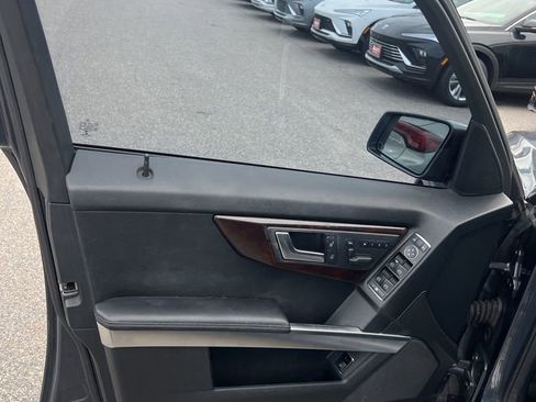 Used 2014 Mercedes-Benz GLK 350 4MATIC image 9